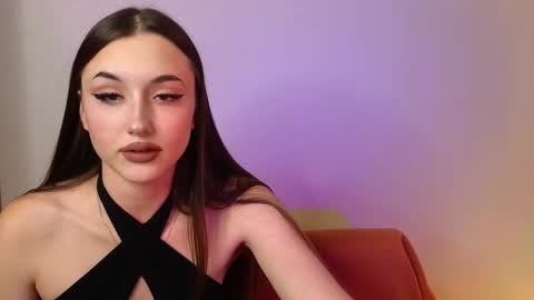 Mel online show from November 14, 4:42 pm