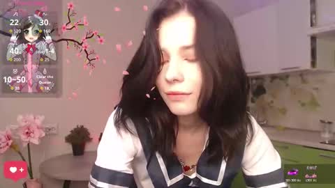 mellhyees online show from November 8, 4:10 pm