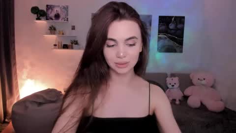 Tessa online show from June 8, 9:59 pm
