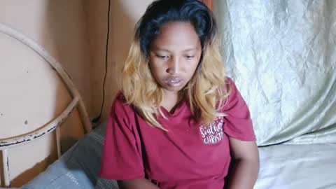 mellissa online show from June 13, 3:39 am