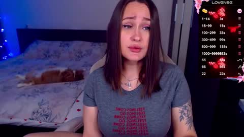 Mel online show from October 25, 7:25 pm