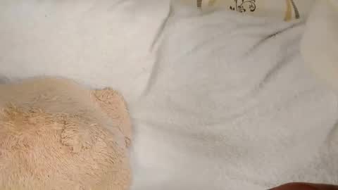 MelMooon online show from March 5, 10:08 pm