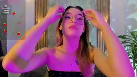 melodylanee online show from February 23, 11:01 am