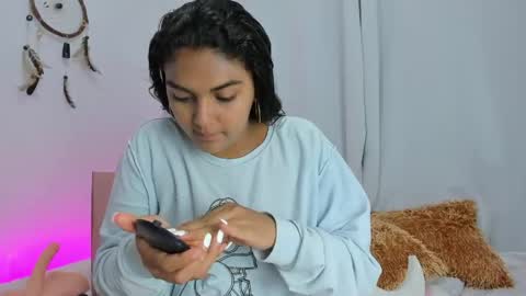 Melody online show from May 11, 1:12 am
