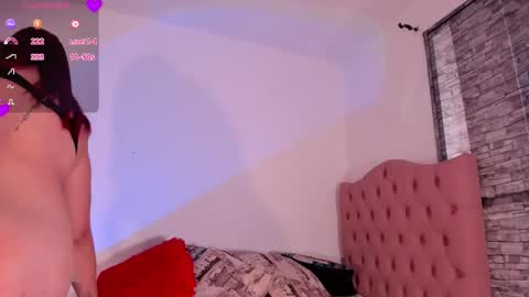    online show from October 8, 12:55 pm