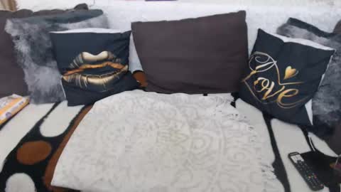 melyssamilfxxx online show from April 5, 3:36 am