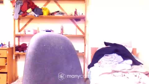 Yummygirl online show from December 8, 6:01 am