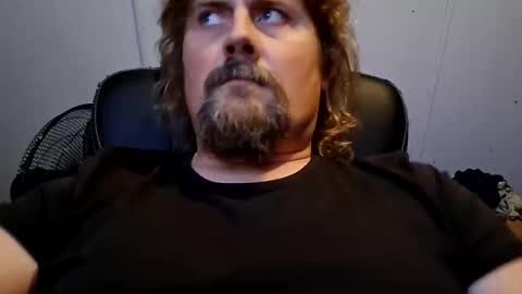 men10_12_1983 online show from October 8, 5:52 pm