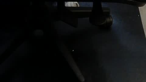 Snapshot of menuke chatting on December 28, 8:04 pm Manuke online show from December 28, 8:04 pm