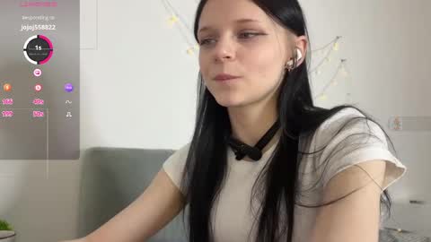 meow3cha online show from April 20, 6:11 pm