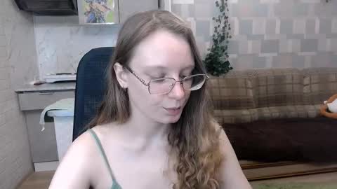 Snapshot of meowcr chatting on September 19, 6:00 pm meowcr online show from September 19, 6:00 pm