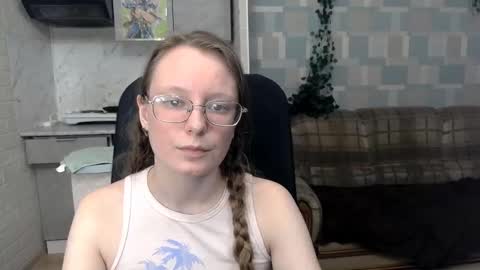 Snapshot of meowcr chatting on September 17, 5:49 pm meowcr online show from September 17, 5:49 pm