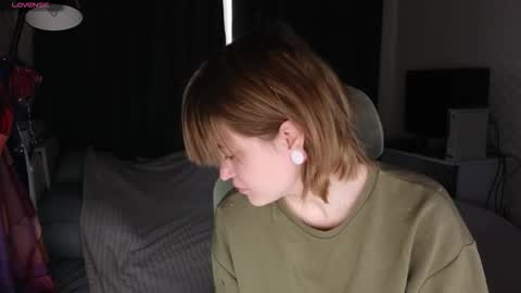 meowme online show from January 6, 6:28 am