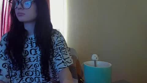 meowli online show from March 12, 3:57 am