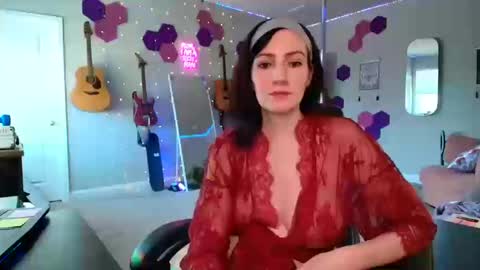 Meredith Bae online show from October 9, 8:58 pm