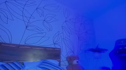 merida06 online show from November 9, 4:05 am