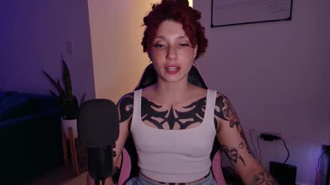 Miss Freckles online show from November 15, 1:18 am