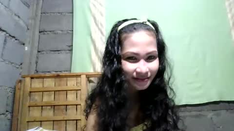 merietiny online show from December 28, 7:44 am