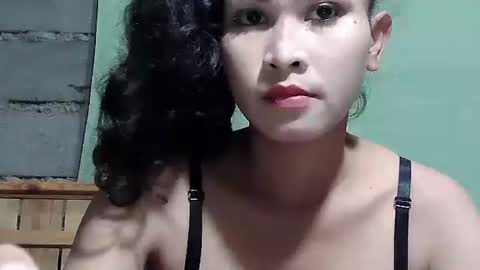 merietiny online show from January 12, 6:49 am