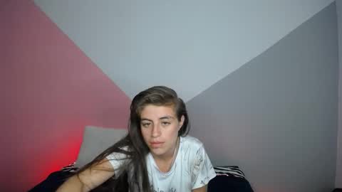 MERILY online show from February 3, 11:30 pm