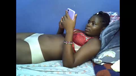 merlin_queen online show from November 12, 7:27 pm