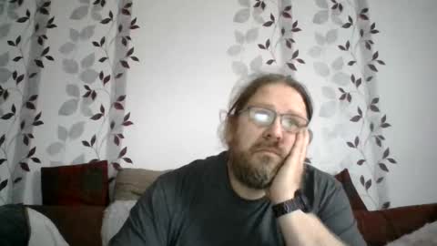 ask me online show from November 9, 10:52 am