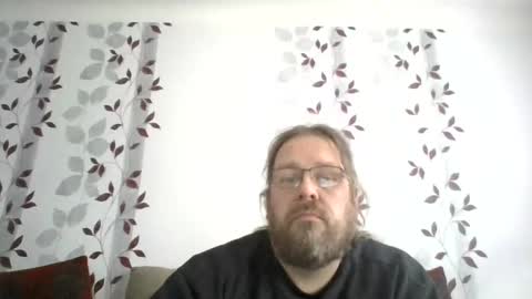 Snapshot of metallbuddy chatting on October 19, 10:09 am ask me online show from October 19, 10:09 am