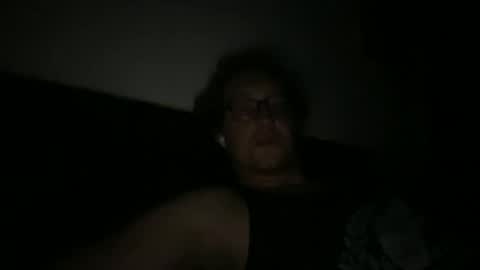 metallica92786 online show from July 5, 4:19 am