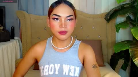 myka online show from September 17, 12:19 pm