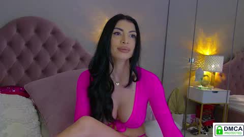 Snapshot of metishacaprice chatting on October 23, 8:05 am Metisha online show from October 23, 8:05 am