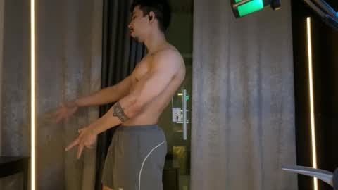 mettew22cm online show from November 22, 11:24 pm