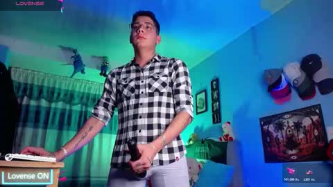 Jhon online show from November 13, 3:09 am