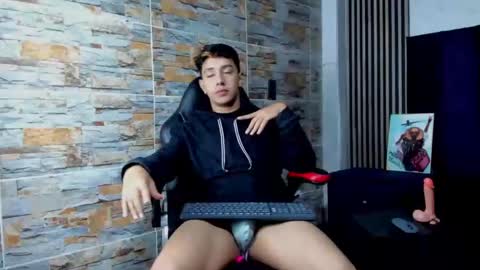 mexwilliams online show from November 18, 12:52 pm