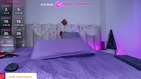 Emi online show from December 18, 8:26 pm