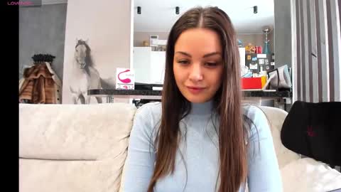 Snapshot of mia___mur chatting on March 3, 4:58 am Mia online show from March 3, 4:58 am