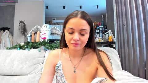 Snapshot of mia___mur chatting on December 30, 4:31 am Mia online show from December 30, 4:31 am