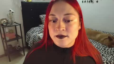 mia online show from July 17, 11:50 pm