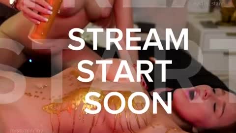 Mia and friends online show from June 15, 2:20 pm
