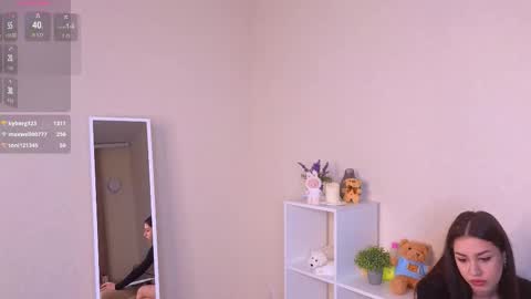 Snapshot of mia_crazyy chatting on October 19, 4:33 pm U can call me Angel3 online show from October 19, 4:33 pm