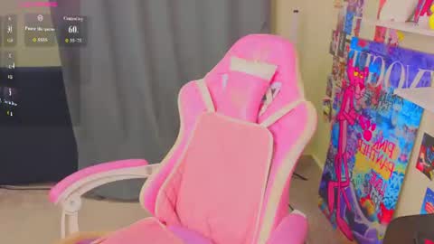 Mia online show from July 19, 3:42 am