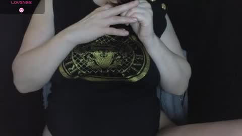 Golden ones online show from April 16, 10:01 pm