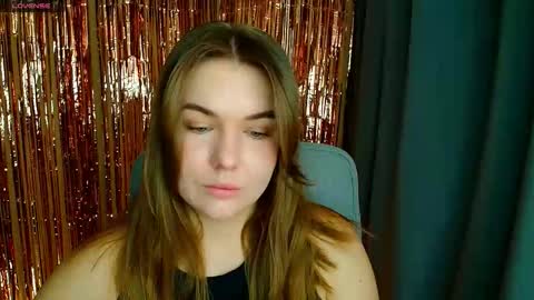 mia_lemm online show from February 3, 6:40 am