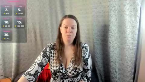 mia_lores online show from March 8, 9:24 am