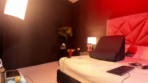 MIA  online show from October 3, 7:55 pm