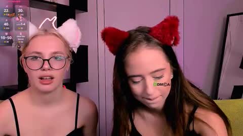 mia_moah online show from October 23, 9:55 am