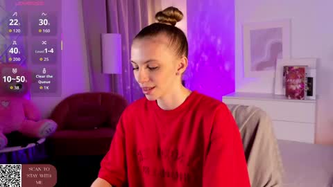 Mia online show from April 10, 6:41 am