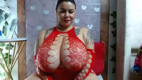 Mia squirt big INDEPENDENT MODEL...ONLYFANS  online show from March 2, 5:52 am