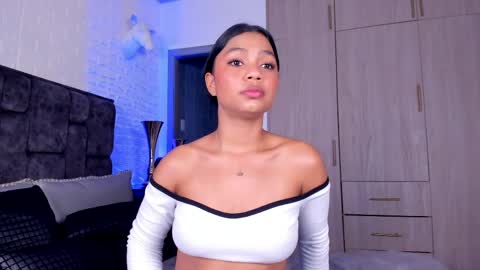 Mia steele online show from April 6, 7:26 pm