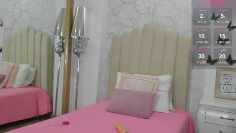 mia_tentacion__ online show from June 22, 3:47 am