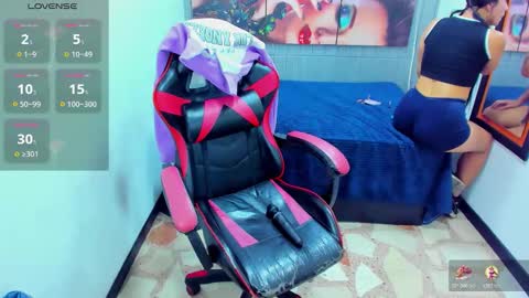       online show from November 27, 3:41 pm